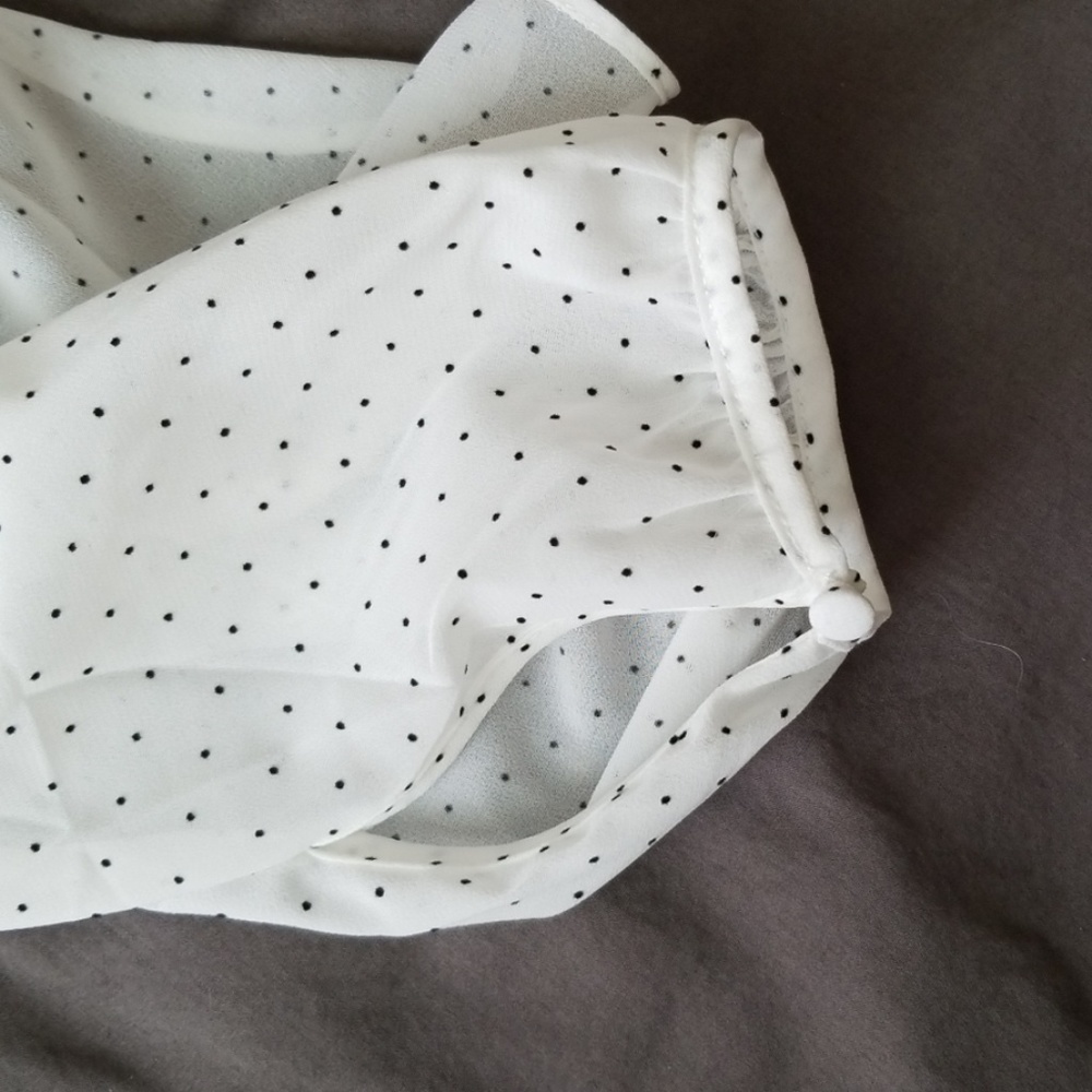 NWOT polka dot blouse - Picture 6 of 6